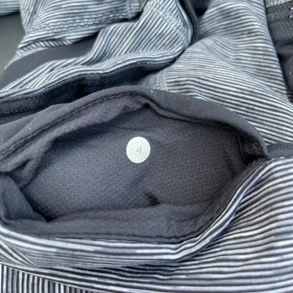 Lululemon Inspire 25" Legging Size 4 Gray/Black/White - Picture 3 of 10